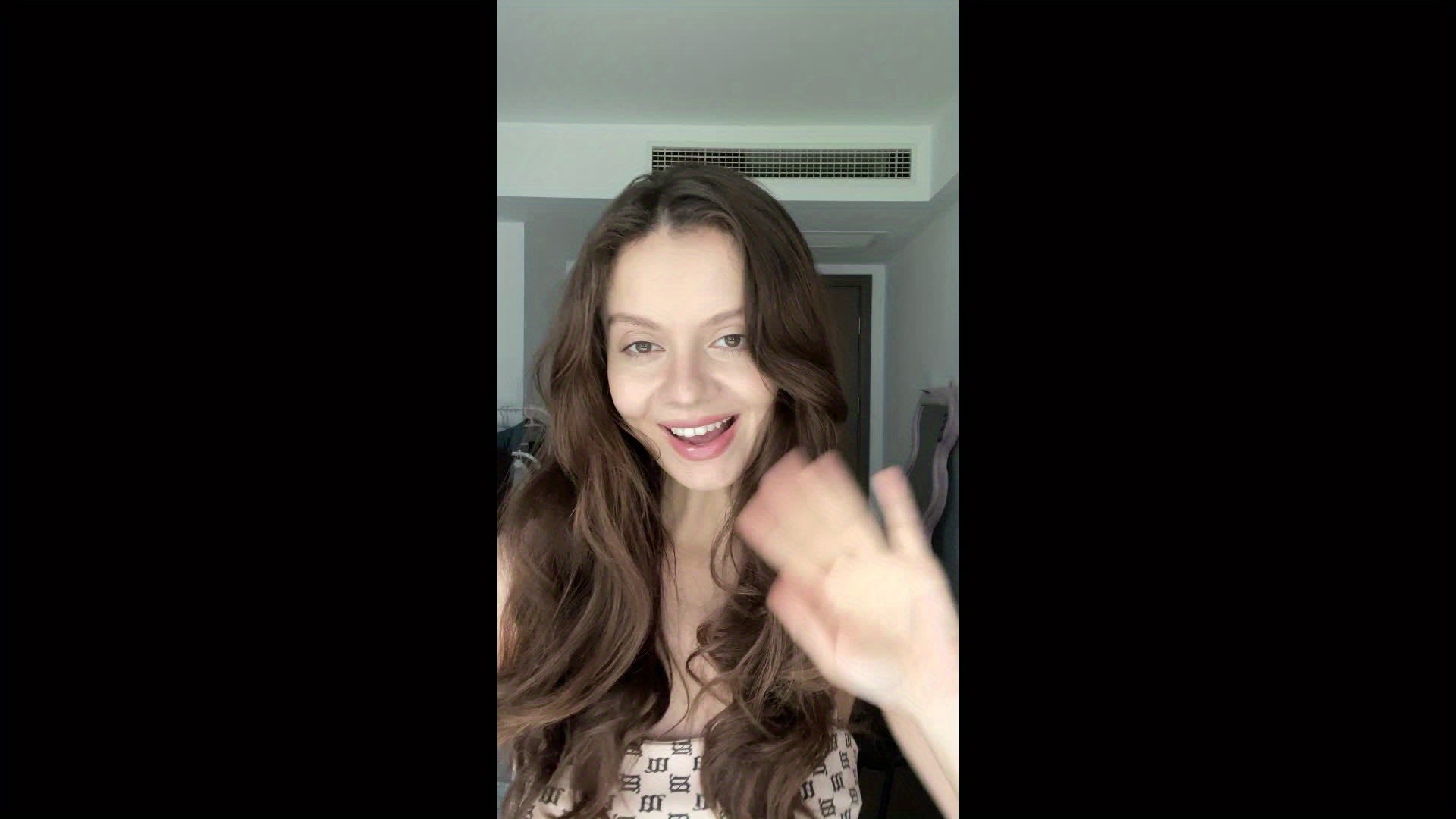 Retinol Moisturizer: Collagen & Hyaluronic Acid Enriched, Vitamins C+E - Hypoallergenic, for Youthful, Hydrated Skin for All 50ml